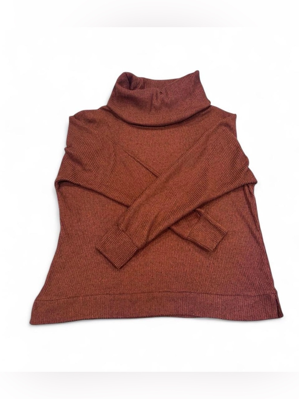 French Laundry Women’s Medium Rust Ribbed Turtleneck Sweater Side Slit